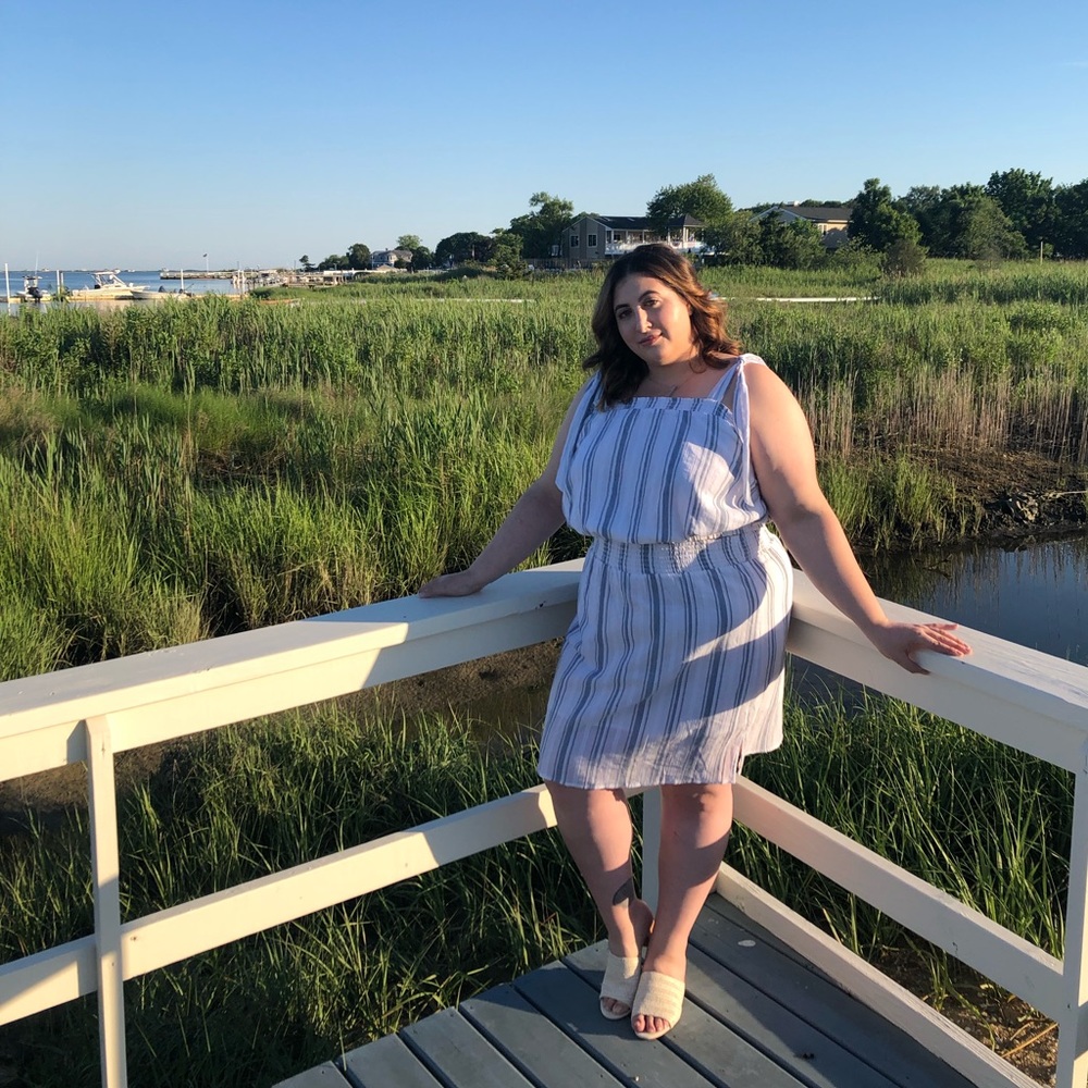 Meet your Posher, Adrianna